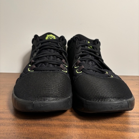 NIKE LEBRON WITNESS 8 Black White Volt Basketball Shoes FB2239-002 Men's Sz 11.5 - Picture 3 of 7